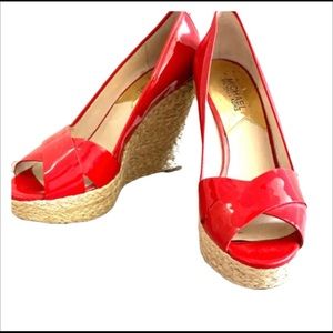 Michael Kors Patent Leather Wedges👠